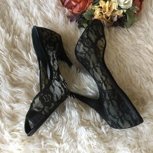Alfani NWOT Romance Lace Heels Peep Toe Heels